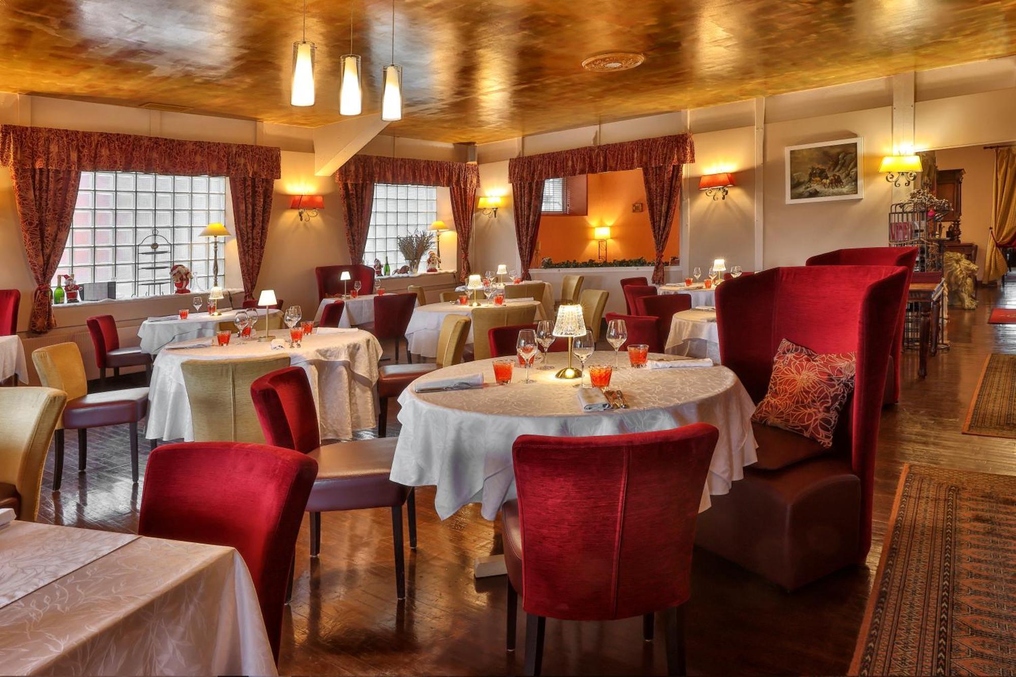 Logis Hotel-Restaurant Les Voyageurs La Coquille Экстерьер фото