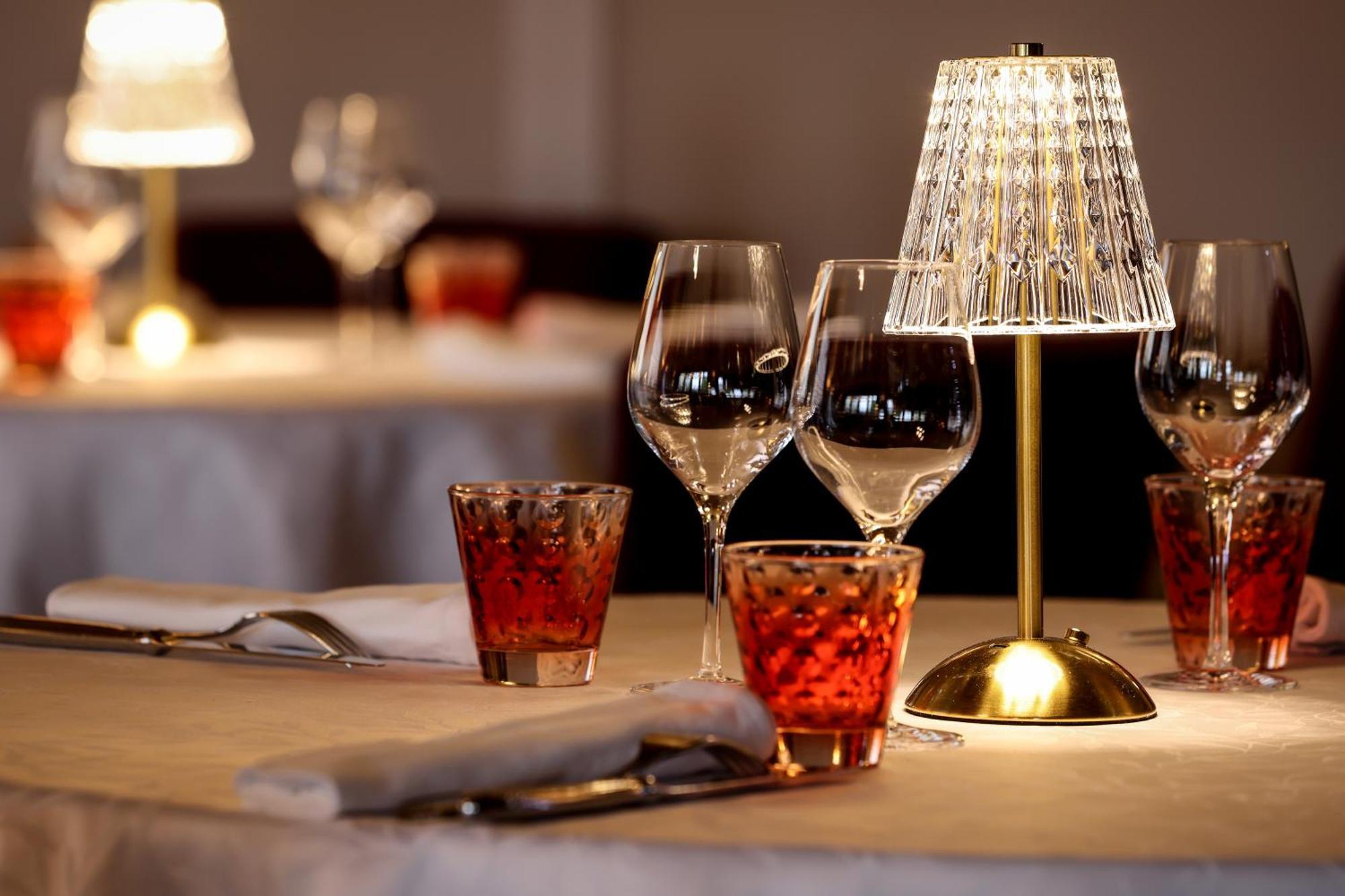 Logis Hotel-Restaurant Les Voyageurs La Coquille Экстерьер фото