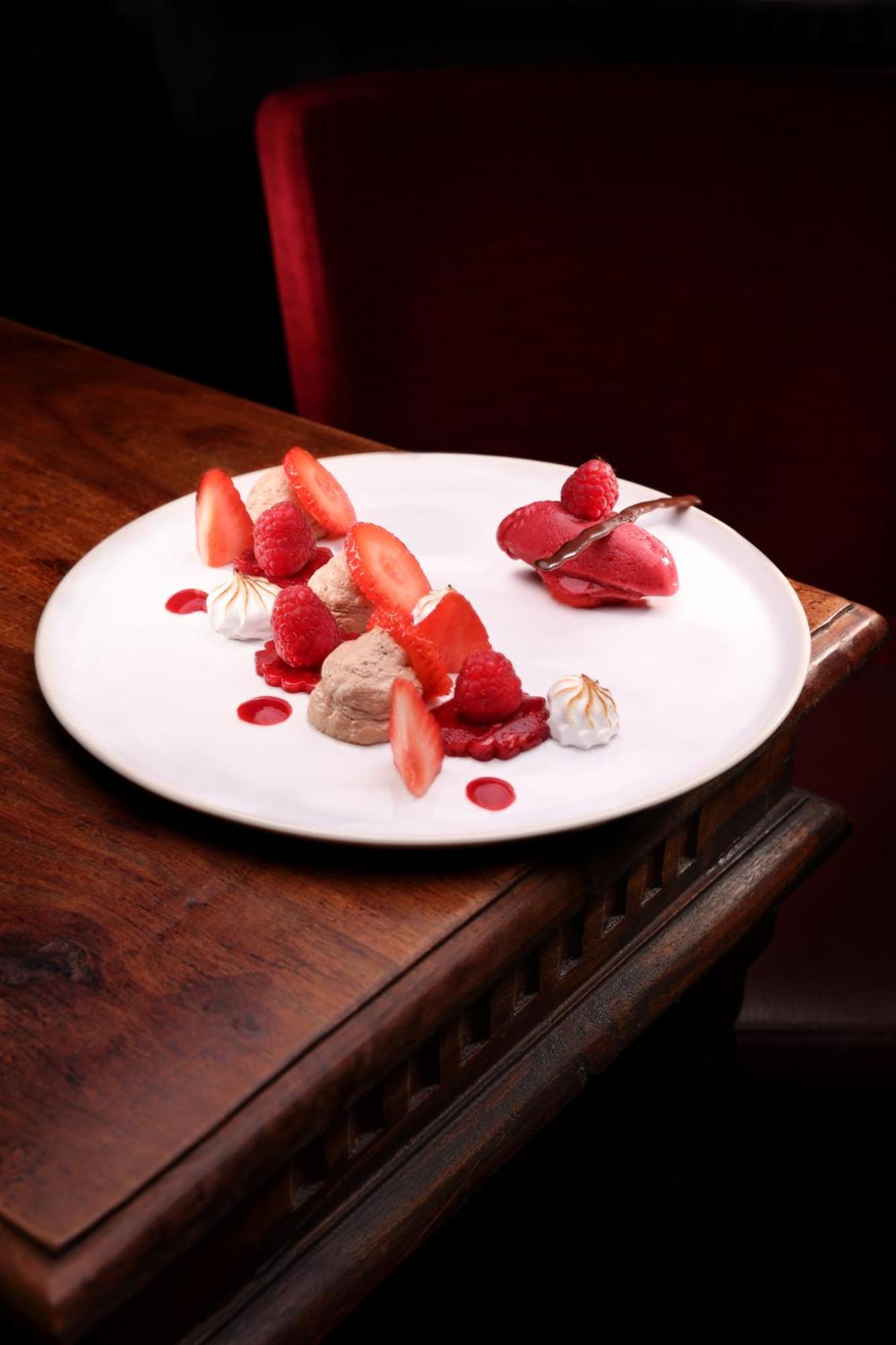 Logis Hotel-Restaurant Les Voyageurs La Coquille Экстерьер фото